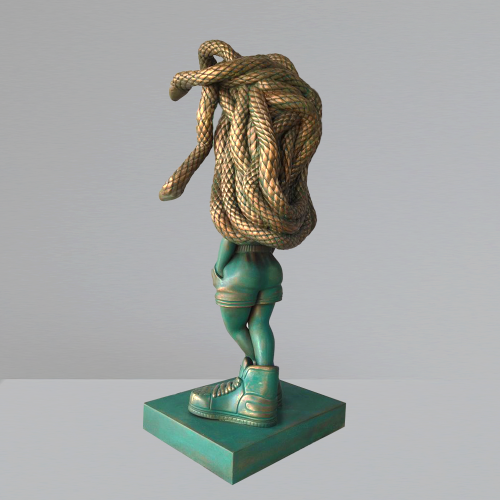 Moomis (Medusa x Mona Lisa) Sculpture